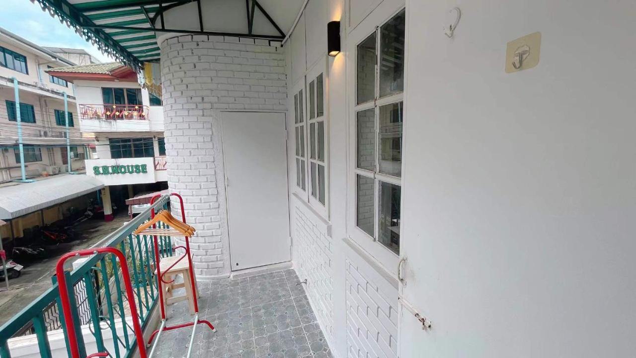 Appartement Float'S House à Chiang Mai Extérieur photo